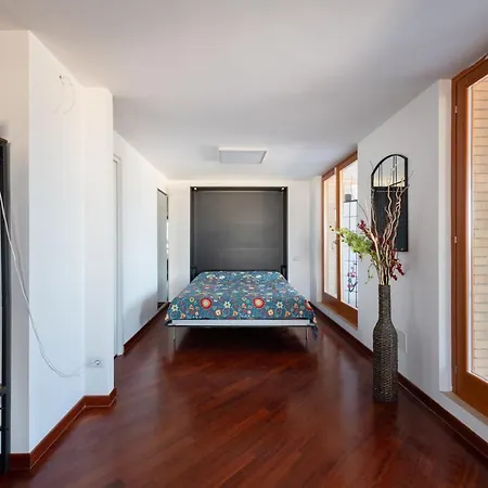 Апартаменты Casa Andrew New Рим