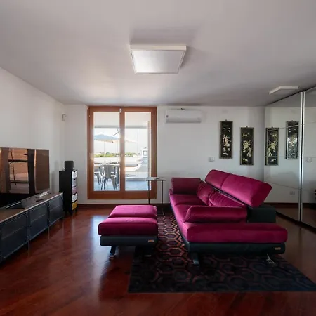 Casa Andrew New Lägenhet